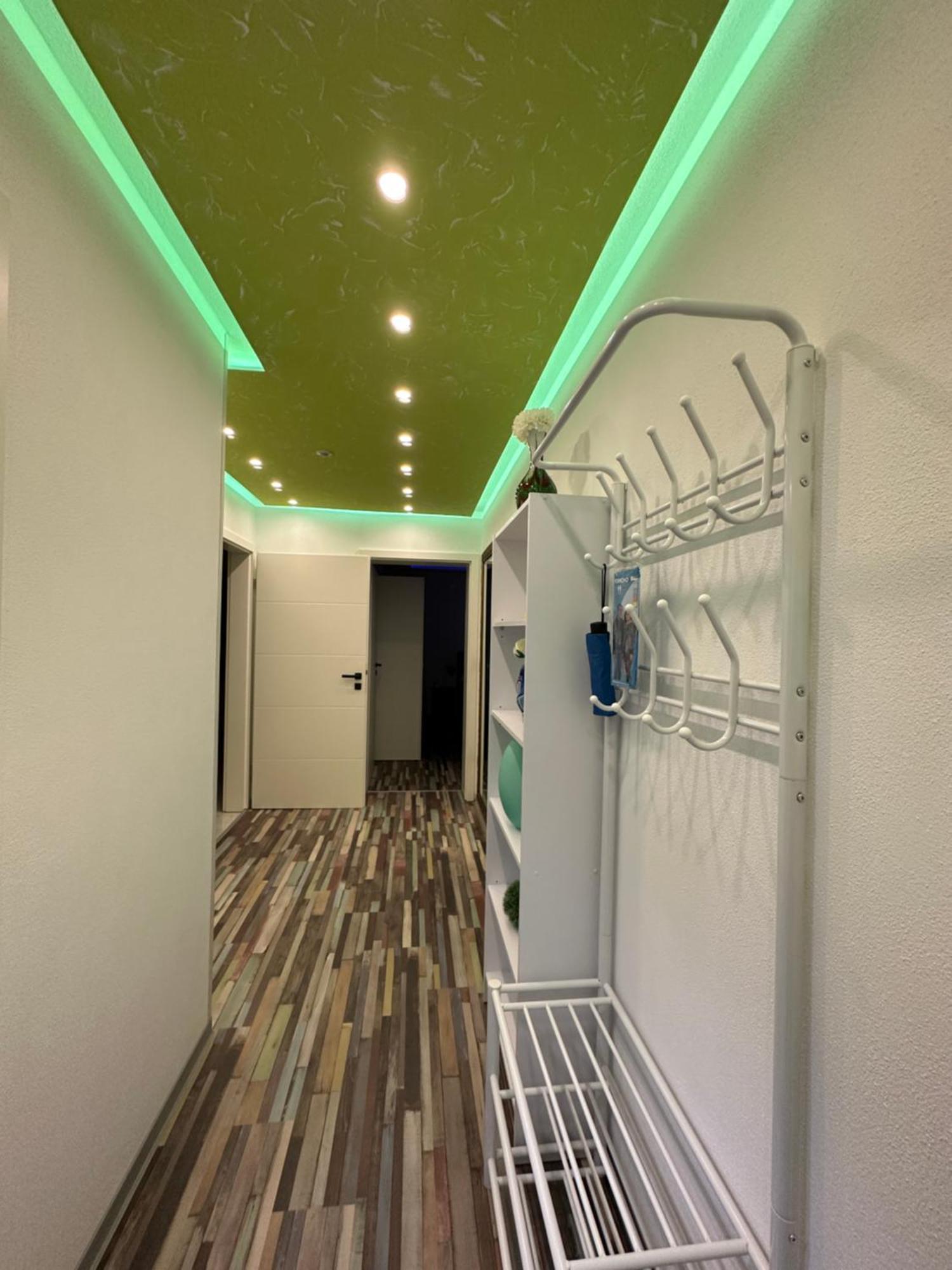 Modern Apartments Neuburg P - Top - 2 Zimmer, Komfort, Balkon, Wi-Fi, Smart Tv, Grosse Dusche, Kueche 노이부르크 안 데어 도나우 외부 사진