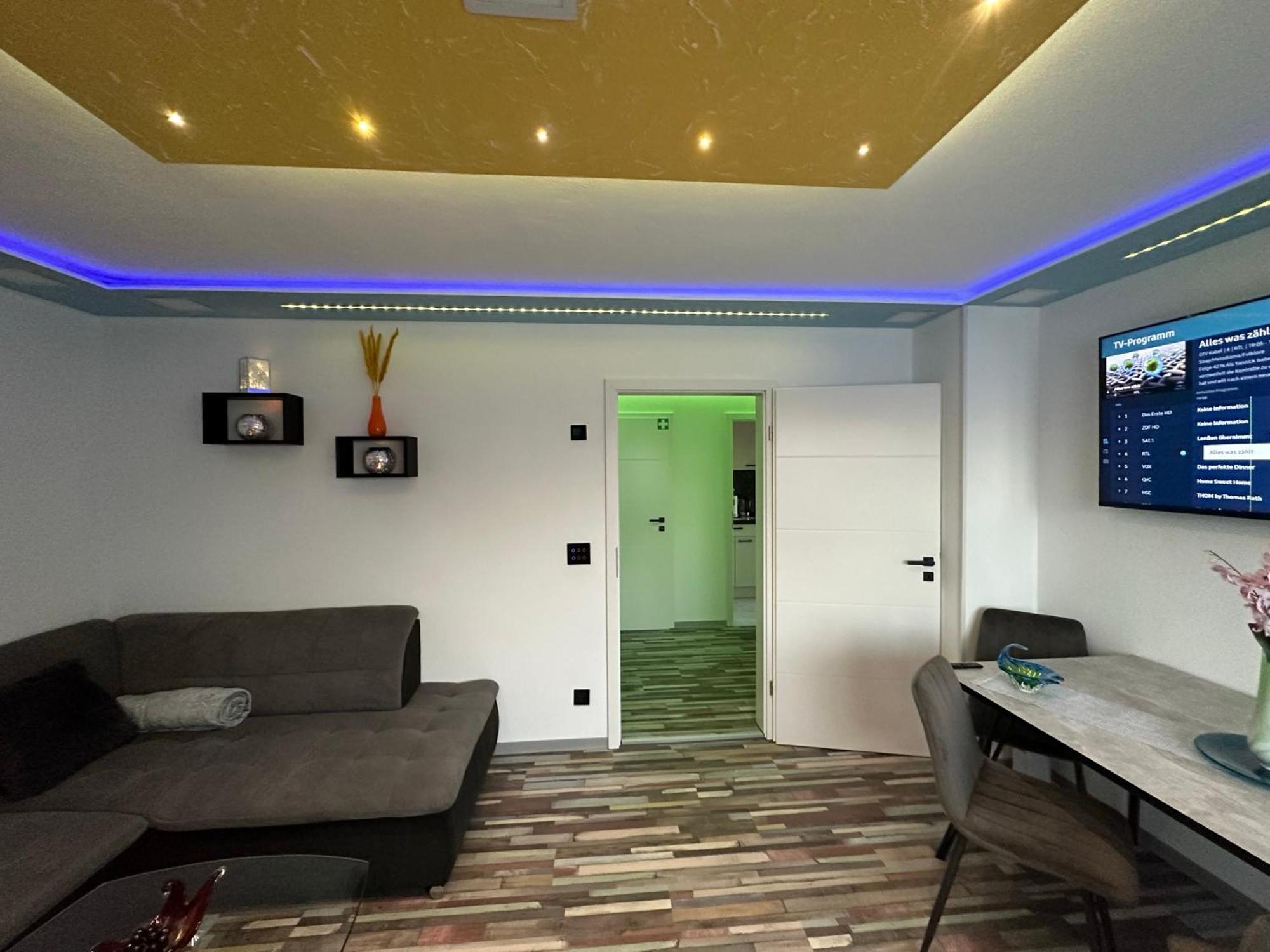 Modern Apartments Neuburg P - Top - 2 Zimmer, Komfort, Balkon, Wi-Fi, Smart Tv, Grosse Dusche, Kueche 노이부르크 안 데어 도나우 외부 사진